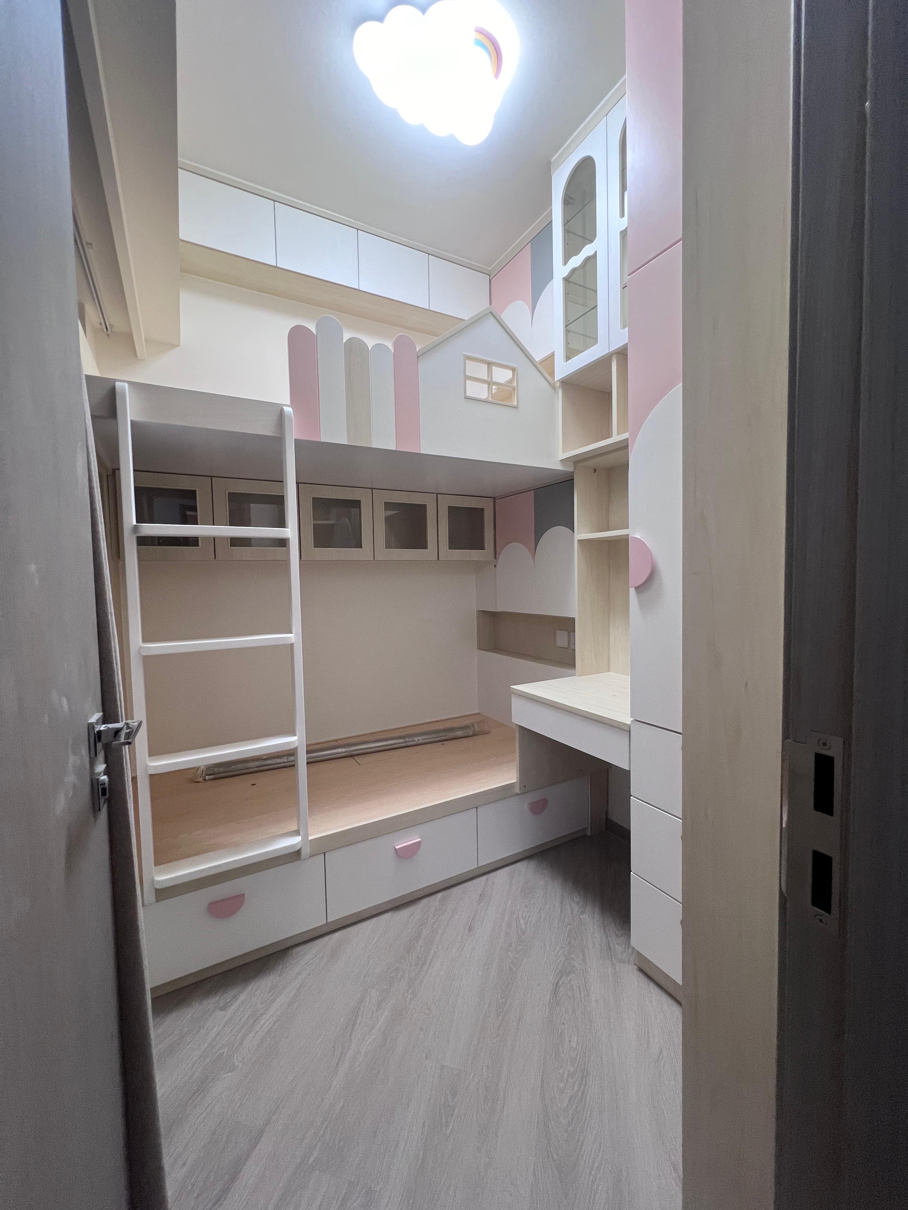 4eae8549-44b0-4e5a-bfde-08726f0f3796